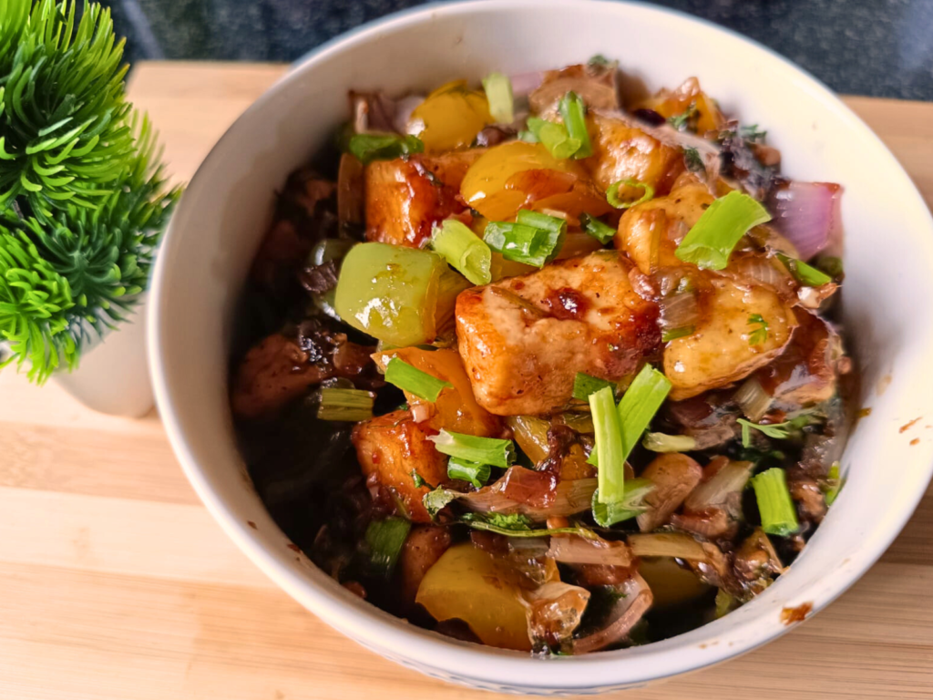 Veg chilli paneer recipe in a bowl